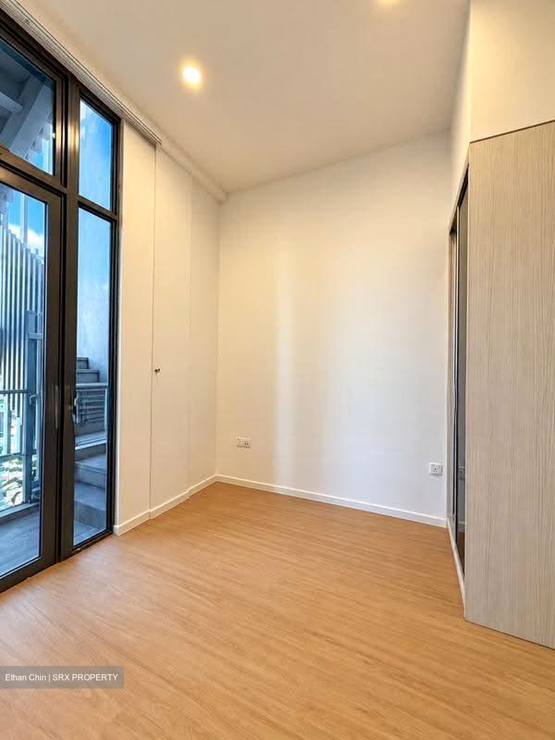38 I Suites (D15), Apartment #639755361